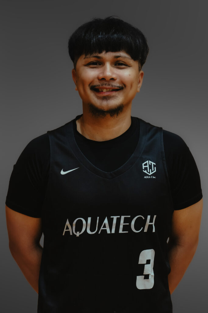 山本 エドワード